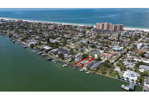 925 BAY ESPLANADE, CLEARWATER BEACH, FL 33767 - MLS#MFRTB8423316