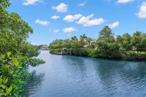 419 SHORE CREST DRIVE, TAMPA, FL 33609 - MLS#MFRTB8423324