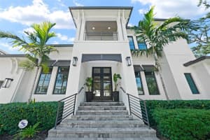 555 SUWANEE CIRCLE, TAMPA, FL 33606 - MLS#MFRTB8423327