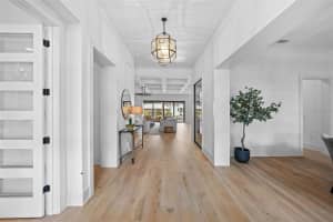 555 SUWANEE CIRCLE, TAMPA, FL 33606 - MLS#MFRTB8423327