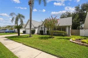 1908 RIVER CROSSING DRIVE, VALRICO, FL 33596 - MLS#MFRTB8423352
