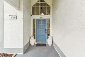 1908 RIVER CROSSING DRIVE, VALRICO, FL 33596 - MLS#MFRTB8423352