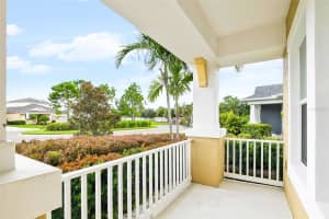 6919 WHITE WILLOW COURT, SARASOTA, FL 34243 - MLS#MFRTB8423368