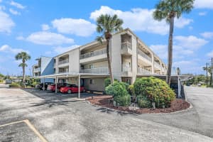215 VALENCIA BOULEVARD, LARGO, FL 33770 - MLS#MFRTB8423413