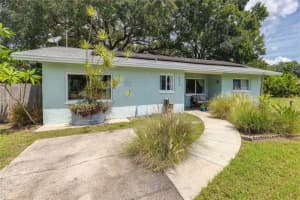 633 58th Ave Ne, ST PETERSBURG