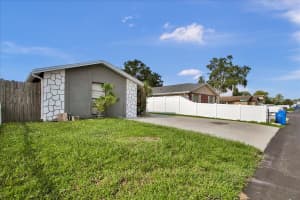 9112 SUFFIELD COURT, TAMPA, FL 33615 - MLS#MFRTB8423431
