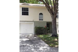 1409 ADAMS CIRCLE, LARGO, FL 33771 - MLS#MFRTB8423443