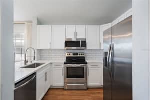 6817 STONES THROW CIRCLE, ST PETERSBURG, FL 33710 - MLS#MFRTB8423492