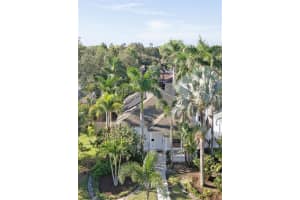 320 47th Ave N, ST PETERSBURG