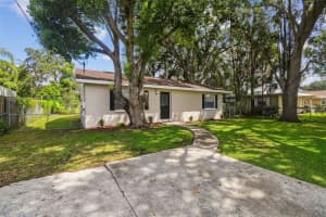 1804 SAMMONDS ROAD, PLANT CITY, FL 33563 - MLS#MFRTB8423537