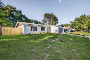 3820 RAVENNA DRIVE, VALRICO, FL 33594 - MLS#MFRTB8423573