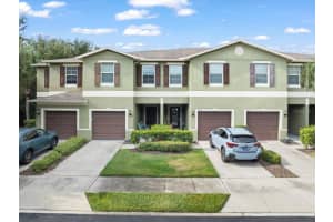2711 Isabella Valley Ct, BRANDON