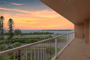 7430 Sunshine Skyway Ln S #605, ST PETERSBURG