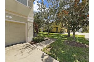 5202 BLUE ROAN WAY, WESLEY CHAPEL, FL 33544 - MLS#MFRTB8423650