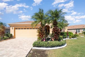909 REGAL MANOR WAY, SUN CITY CENTER, FL 33573 - MLS#MFRTB8423739