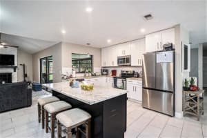 113 BLOOMINGFIELD DRIVE, BRANDON, FL 33511 - MLS#MFRTB8423808