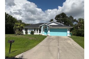 6222 Berkeley St, ENGLEWOOD