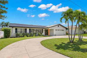 12125 6TH STREET, TREASURE ISLAND, FL 33706 - MLS#MFRTB8423927
