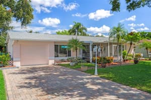 6073 45TH AVENUE, KENNETH CITY, FL 33709 Sold 10/17/25