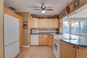 3124 31ST AVENUE, ST PETERSBURG, FL 33713 - MLS#MFRTB8423942