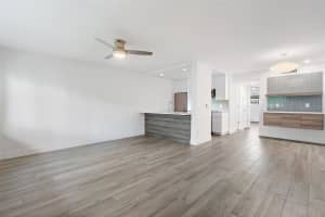 2525 BAY DRIVE, BELLEAIR BLUFFS, FL 33770 - MLS#MFRTB8423958