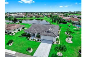 724 Elkhorn Rd, SUN CITY CENTER