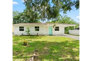 1911 14TH AVENUE, GAINESVILLE, FL 32641 - MLS#MFRTB8423982
