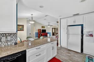 29307 SCHINNECOCK HILLS LANE, SAN ANTONIO, FL 33576 - MLS#MFRTB8424007