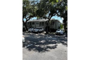 5440 MACDILL AVENUE, TAMPA, FL 33611 - MLS#MFRTB8424053