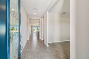 8587 WHITE PINE AVE, BROOKSVILLE, FL 34613 - MLS#MFRTB8424107