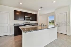 5439 WARRINGTON TOWN PATH, WESLEY CHAPEL, FL 33545 - MLS#MFRTB8424118