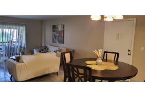3821 LAKE DRIVE, TAMPA, FL 33614 - MLS#MFRTB8424148