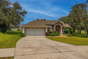 63 Forest Wood Ct Spring Hill, FL 34609 - Off Market