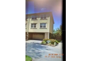 10144 Arbor Run Dr #122, TAMPA