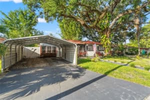 2005 CRENSHAW STREET, TAMPA, FL 33610 - MLS#MFRTB8424238