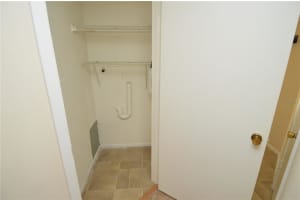 8647 MALLARD RESERVE DRIVE, TAMPA, FL 33614 - MLS#MFRTB8424251