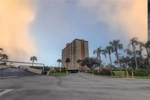 4900 BRITTANY DRIVE, ST PETERSBURG, FL 33715 - MLS#MFRTB8424291