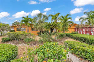 118 WINDWARD ISLAND, CLEARWATER BEACH, FL 33767 - MLS#MFRTB8424301