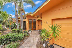 118 WINDWARD ISLAND, CLEARWATER BEACH, FL 33767 - MLS#MFRTB8424301