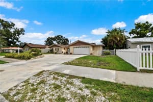 2670 Pinellas Point Dr S, ST PETERSBURG