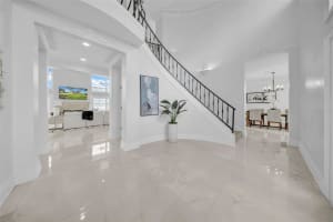 124 LEEWARD ISLAND, CLEARWATER BEACH, FL 33767 - MLS#MFRTB8424345