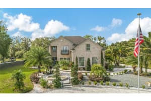 416 W Socrum Loop Rd, LAKELAND
