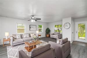 711 64TH AVENUE DRIVE, BRADENTON, FL 34203 - MLS#MFRTB8424360