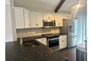 4006 MURIEL PLACE, TAMPA, FL 33614 - MLS#MFRTB8424364
