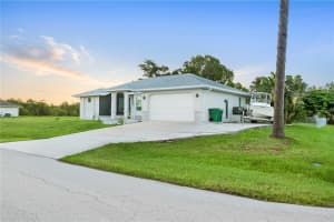 200 DOLPHIN PARKWAY, PUNTA GORDA, FL 33950 - MLS#MFRTB8424393
