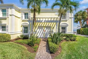 4982 COQUINA KEY DRIVE, ST PETERSBURG, FL 33705 - MLS#MFRTB8424408