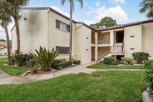 700 Starkey Rd #1411, LARGO