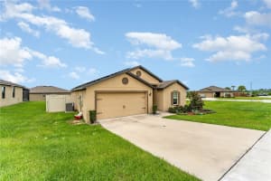 1372 SWAN LAKE CIRCLE, DUNDEE, FL 33838 - MLS#MFRTB8424520