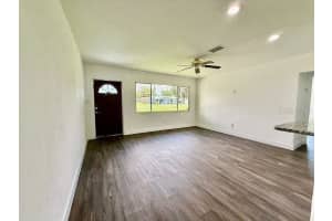 818 PADGETT AVENUE, SARASOTA, FL 34237 - MLS#MFRTB8424565