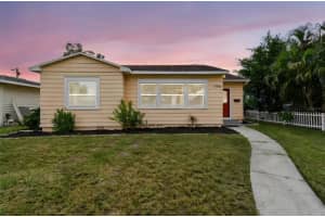 2705 7TH AVENUE, ST PETERSBURG, FL 33713 - MLS#MFRTB8424659